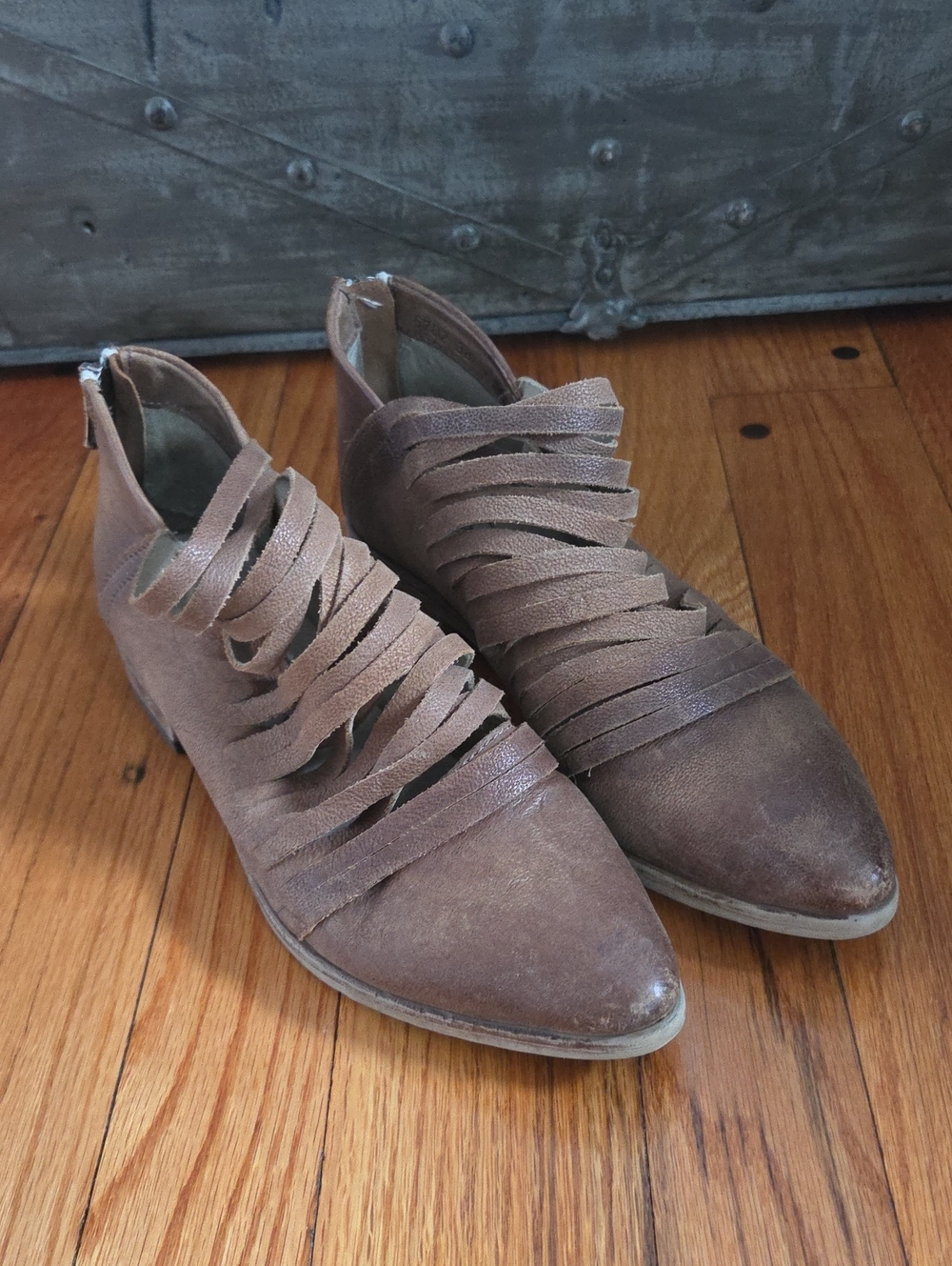 Free People Lost Valley Brown Leather Ankle Booties Pointed Toe W EU38 US 7.5